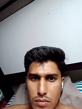 Snapshot of HarryChoudhary21 chatting on October 13, 2025, 7:03 pm HarryChoudhary21 online show from October 13, 2025, 7:03 pm