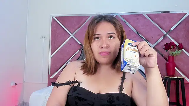 sara-lopez1 online show from September 26, 2025, 11:47 am