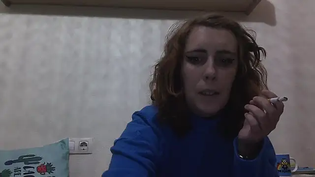 laxinna123 online show from November 24, 2025, 5:45 pm