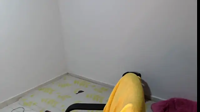 meganmiauu online show from May 9, 2026, 2:39 am