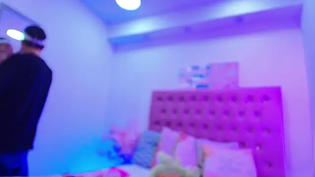 OzorioDany online show from November 12, 2025, 3:29 am