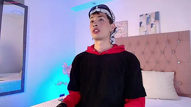 OzorioDany online show from December 3, 2025, 3:25 am