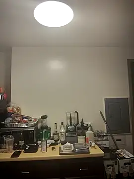 MzGigglez69 online show from April 11, 2026, 10:36 pm