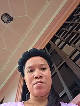 celestine 22 online show from November 15, 2025, 5:49 am