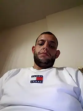 Snapshot of milenski74 chatting on October 5, 2025, 3:49 am milenski74 online show from October 5, 2025, 3:49 am