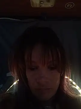 bratlipss online show from February 20, 2026, 3:47 am