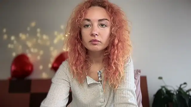 Snapshot of Reddgiirl chatting on March 3, 2026, 9:15 am Reddgiirl online show from March 3, 2026, 9:15 am