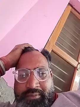 Snapshot of hard_boy9455 chatting on February 8, 2026, 1:36 pm hard boy9455 online show from February 8, 2026, 1:36 pm