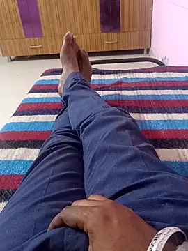 Snapshot of hard_boy9455 chatting on February 10, 2026, 12:53 pm hard boy9455 online show from February 10, 2026, 12:53 pm