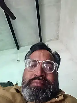 Snapshot of hard_boy9455 chatting on February 18, 2026, 6:31 am hard boy9455 online show from February 18, 2026, 6:31 am