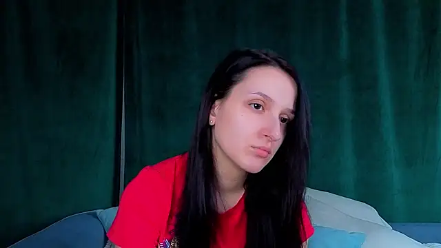 FalineBeacher online show from October 15, 2025, 2:28 pm