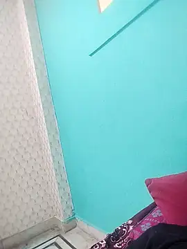 Soniya Roy online show from November 9, 2025, 2:43 am