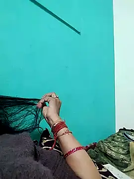 Soniya Roy online show from February 4, 2026, 6:14 pm