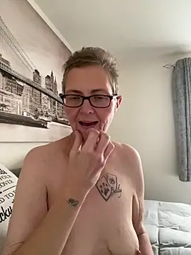 Curvy-Jinx online show from October 16, 2025, 7:31 am