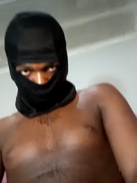 Snapshot of ZuluCashMaster chatting on February 25, 2026, 7:34 pm ZuluCashMaster online show from February 25, 2026, 7:34 pm