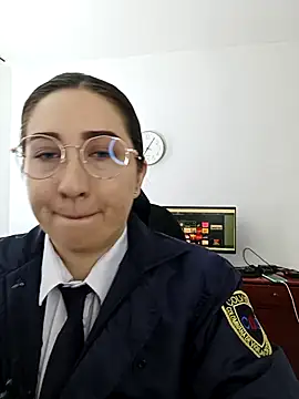 Snapshot of SUSY__06 chatting on November 3, 2025, 12:06 pm SUSY 06 online show from November 3, 2025, 12:06 pm