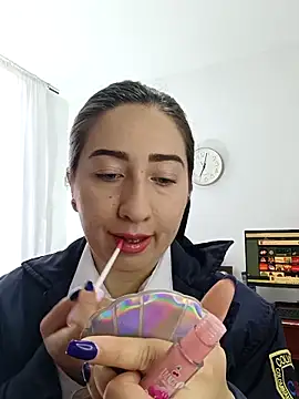 Snapshot of SUSY__06 chatting on November 10, 2025, 12:04 pm SUSY 06 online show from November 10, 2025, 12:04 pm