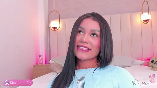 kassia kim online show from October 27, 2025, 4:27 am