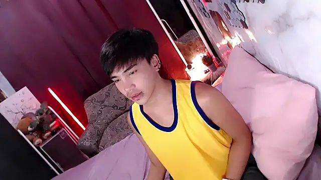 Snapshot of xblack_clover chatting on October 2, 2025, 3:08 pm xblack clover online show from October 2, 2025, 3:08 pm