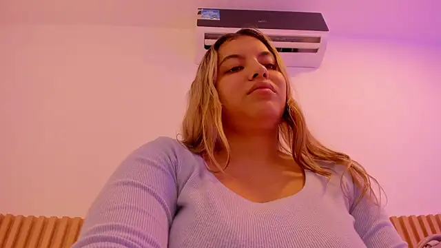 OliviaSweett online show from July 14, 2026, 7:19 pm