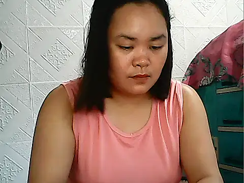 CreamyPussy4uxx online show from March 26, 2026, 3:01 am