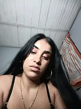 Snapshot of Bigtiti01 chatting on June 19, 2026, 2:38 am Bigtiti01 online show from June 19, 2026, 2:38 am