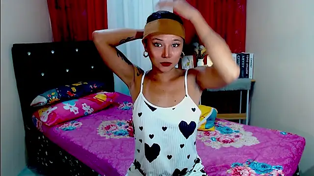 fantasticsophia69 online show from January 7, 2026, 12:07 pm