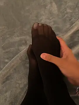 Emyferrari online show from October 2, 2025, 3:30 pm