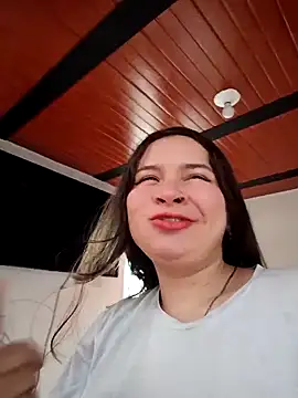 Snapshot of Isa_Acosta chatting on February 2, 2026, 2:05 pm Isa Acosta online show from February 2, 2026, 2:05 pm