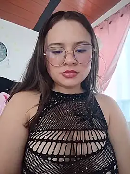 Isa Acosta online show from July 5, 2026, 2:02 pm