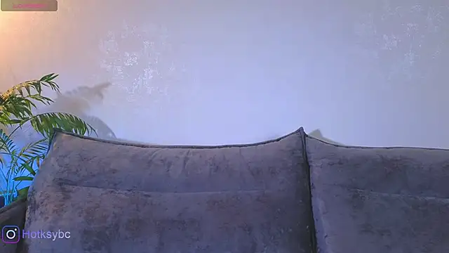 Hot ksy online show from November 16, 2025, 12:11 pm