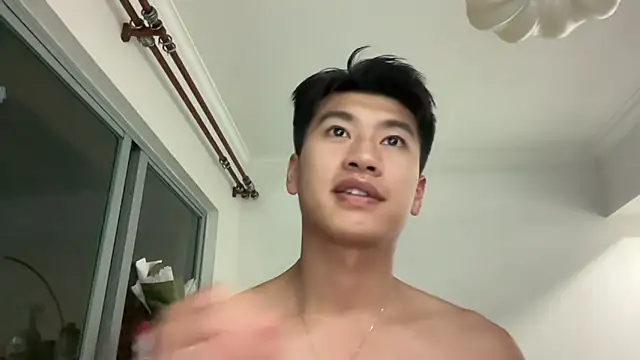 Snapshot of heywilliam chatting on November 8, 2025, 3:56 pm heywilliam online show from November 8, 2025, 3:56 pm