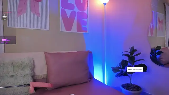 kissme cutie online show from November 13, 2025, 7:46 pm