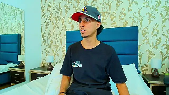 Marcus Jeron online show from November 22, 2025, 8:52 pm