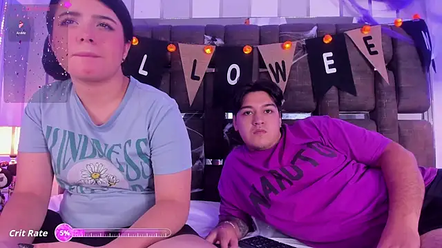 EmilyANDrew  online show from October 24, 2025, 5:15 am