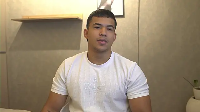 Thiago Valente online show from March 19, 2026, 12:53 pm