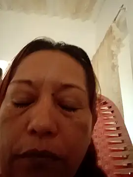 marinita13 online show from April 13, 2026, 12:32 pm