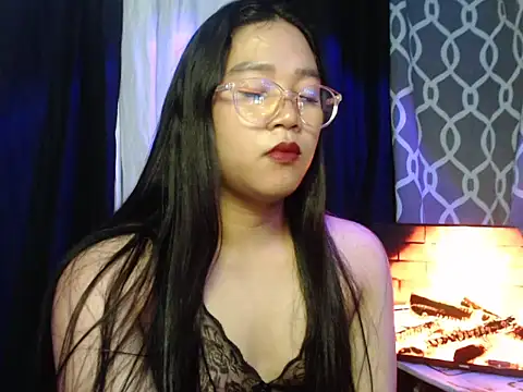 slut clio online show from November 1, 2025, 1:24 pm