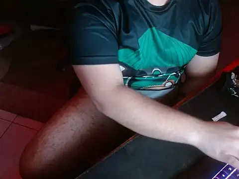 Snapshot of Luacsboy22 chatting on October 29, 2025, 10:11 pm Luacsboy22 online show from October 29, 2025, 10:11 pm