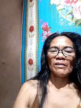 Snapshot of ImYourWoman_55 chatting on September 14, 2025, 3:22 pm ImYourWoman 55 online show from September 14, 2025, 3:22 pm