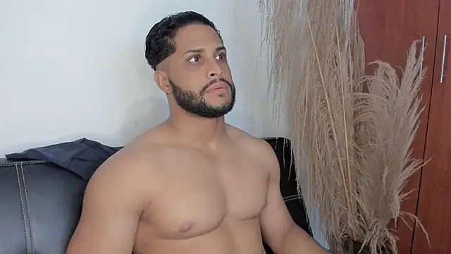 Pier Simons online show from December 14, 2025, 5:35 am