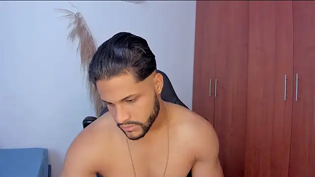 Pier Simons online show from March 30, 2026, 12:50 pm