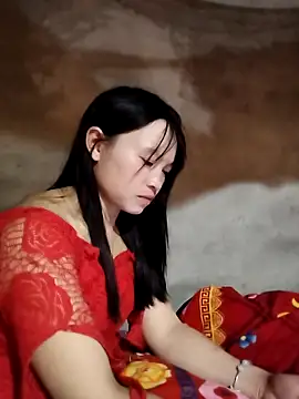 Tiyir597 online show from November 24, 2025, 2:06 pm