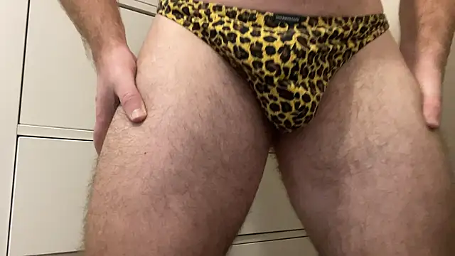 BrianJohnson  online show from November 4, 2025, 10:03 am