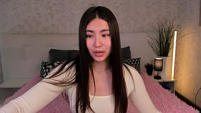 Megan Williamms online show from October 19, 2025, 9:21 am