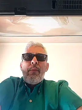 Snapshot of DotadoSaoCristovaoRJ chatting on October 27, 2025, 1:37 pm DotadoSaoCristovaoRJ online show from October 27, 2025, 1:37 pm