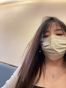 xiao-mo520 online show from April 19, 2026, 9:41 am