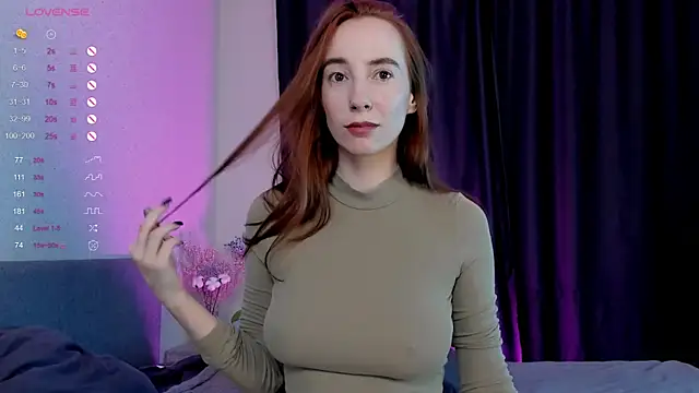 Honeyfern online show from October 7, 2025, 5:32 pm