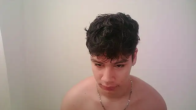 Snapshot of zeus_181 chatting on December 22, 2025, 1:41 pm zeus 181 online show from December 22, 2025, 1:41 pm