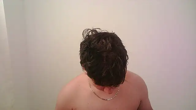 Snapshot of zeus_181 chatting on February 6, 2026, 3:04 pm zeus 181 online show from February 6, 2026, 3:04 pm